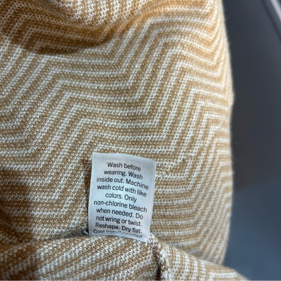 *Nine West Fall/ Winter Zig Zag Coatigan/ Cardigan with Front Pockets* - Picture 6 of 14